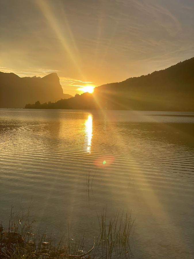 "Ferienhaus Am Mondsee" Mit Direktem Schafbergblick Im Salzkammergut Bei Salzburg Esterno foto